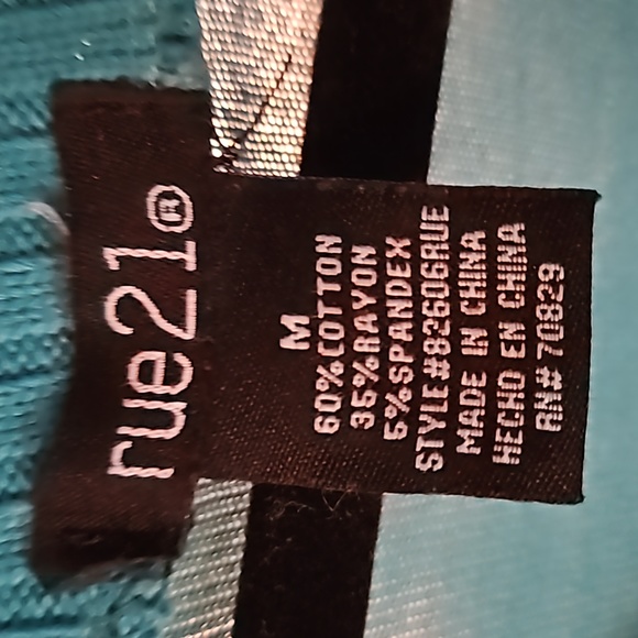 Rue 21 sweater - Picture 3 of 6